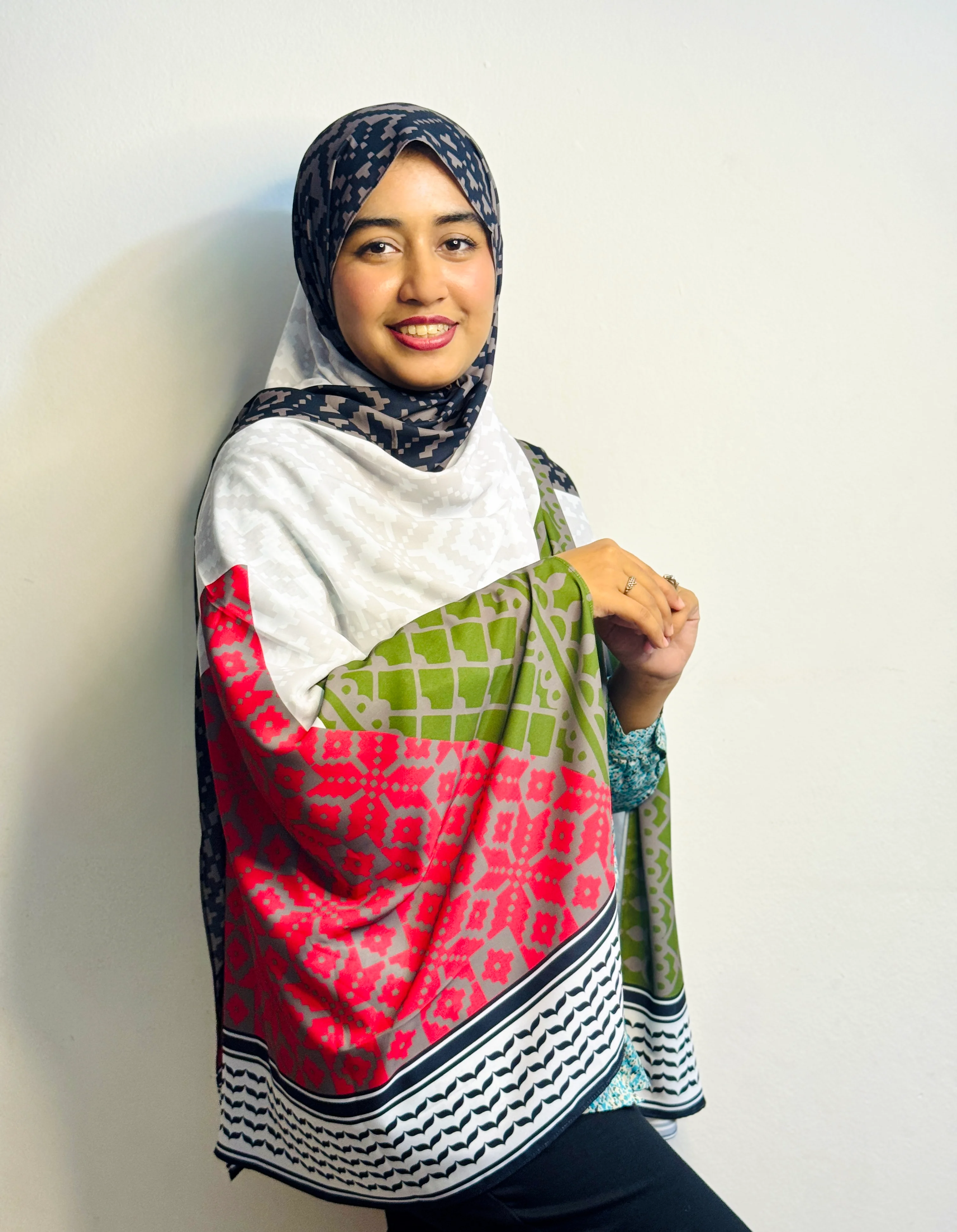 Shilpaholic Arabic Theme Keffiyah Hijab