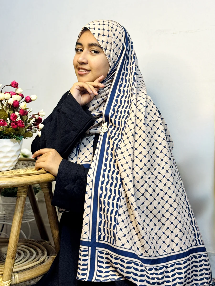 Shilpaholic Base And Navy Keffiyah Hijab